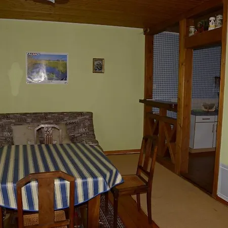 Holiday home Claude *